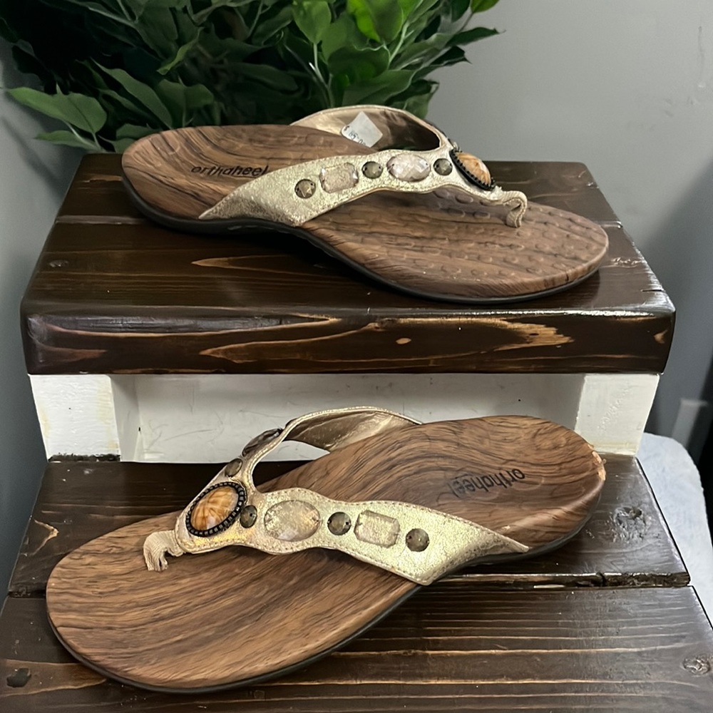 Orthaheel Sandals Size 7 NWOT